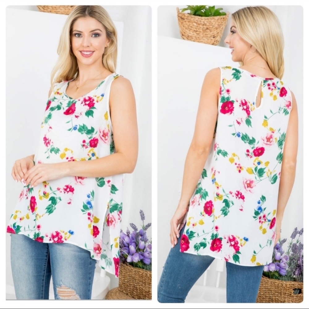 Floral Scoop Top